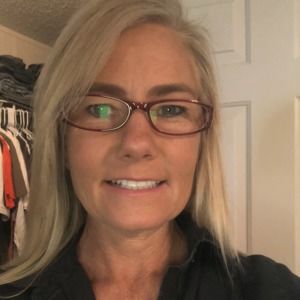 Meet your Posher, Beth